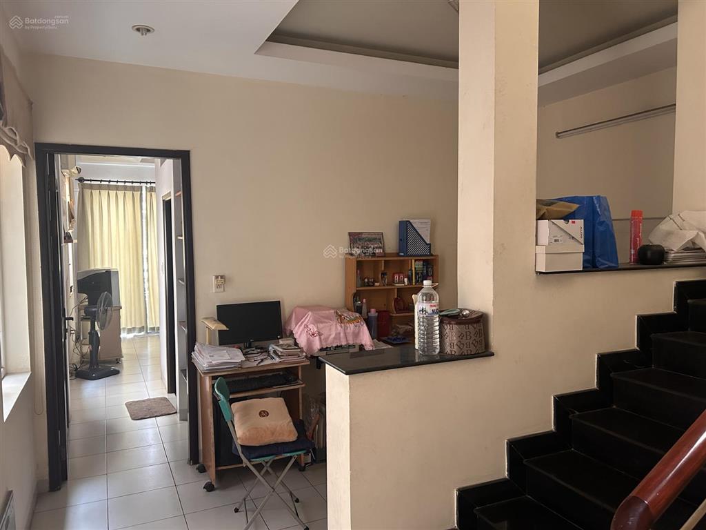 Bán nhà giá tốt khu vực. ngay chợ phạm văn hai. phù hợp ở hoặc kinh doanh căn hộ dịch vụ.