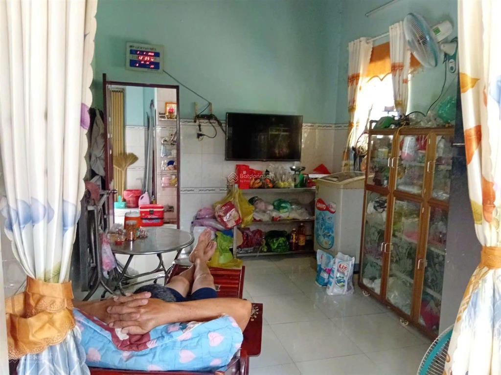 Bán nhà mặt tiền tân hiệp 3940 hóc môn
dt 96m2  giá 3,5 tỷ (tl)