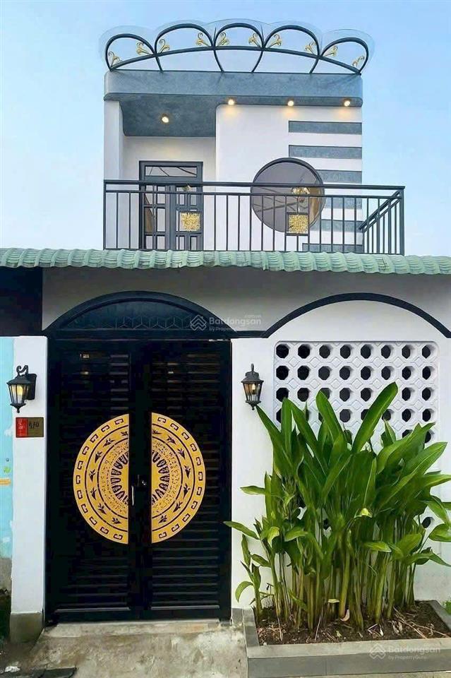 Nhà gần nguyễn thị ngâu hẻm xe hơi 48m giá 2.1 tỷ vị trí đẹp, vào 2 xẹt ngắn