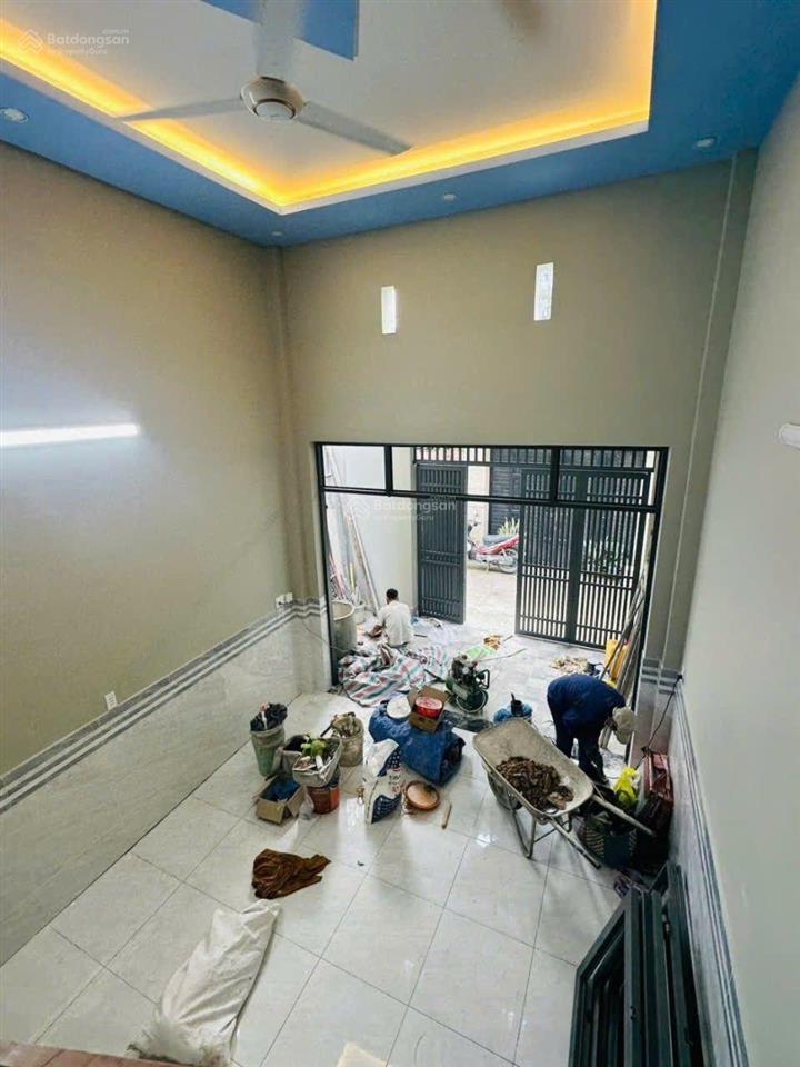 Nhà hẻm ô tô thới tam thôn 17 hóc môn 80m giá chỉ 3,2 tỷ