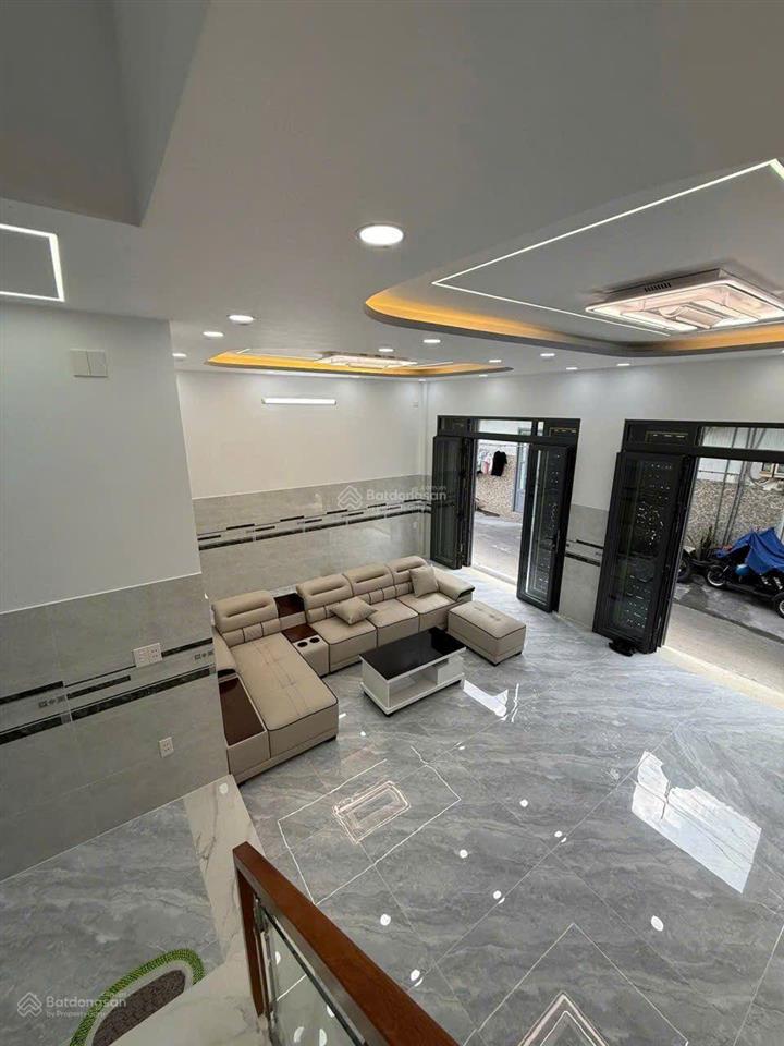 Nhà mới xây hưng lân 1 gần ngã tư trung chánh ngang 7m bề thế dt đẹp 7m x 15m giá 6.5 tỷ tl