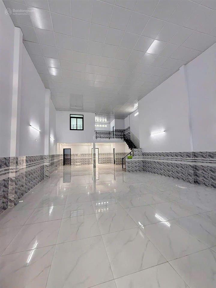 Nhà shr diện tích khủng 182m thổ cư thới tam thôn 14, hóc môn giá 4.868 tỷ