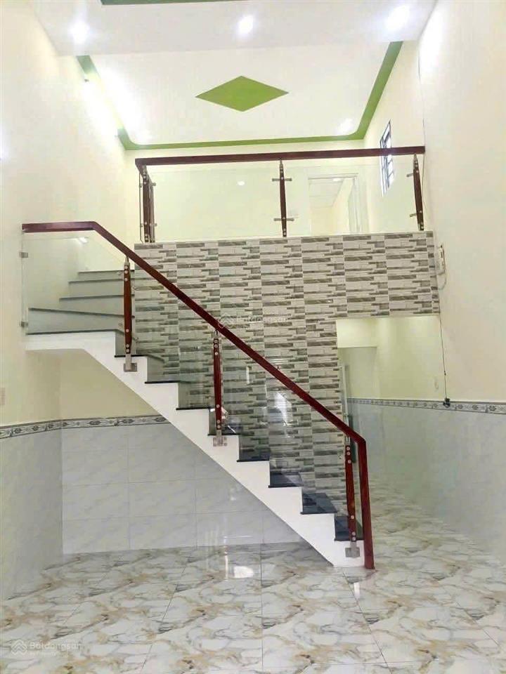 1 tỷ 380 triệu  nhà đẹp thới tam thôn 10, hóc môn  ccvb diện tích 4m x 13m