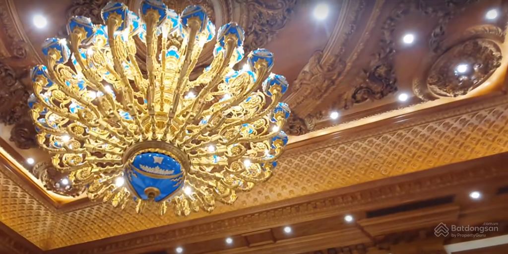 Bán biệt thự vinhomes garden hàm nghi 300m2 4 tầng mặt tiền 15m 2xx tỷ view vườn hoa thang máy cc