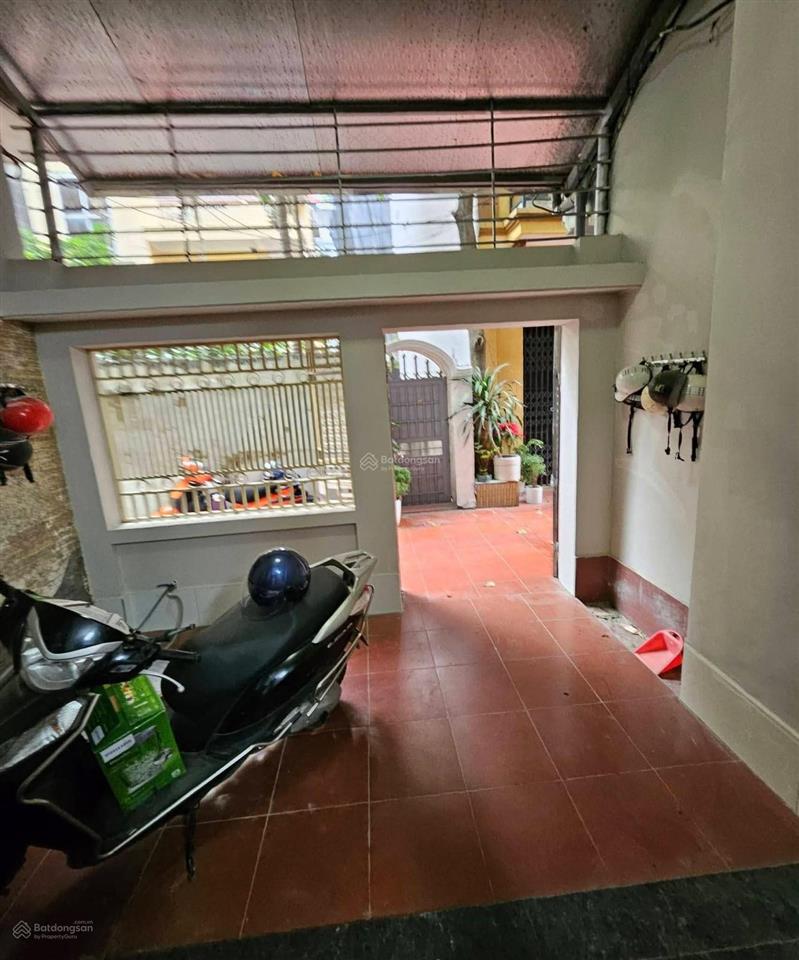Bán nhà vũ ngọc phan đống đa 56m2 5 tầng mặt tiền 4m 1 tỷ gần ô tô gần phố cc 0976 052 ***