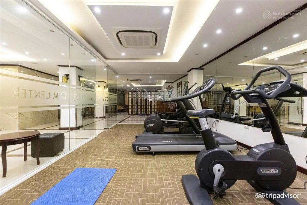 Bán khách sạn mặt phố gia ngư hoàn kiếm 500m2 13 tầng mặt tiền 20m 1400 tỷ 5 sao thuê 50tỷ/năm cc