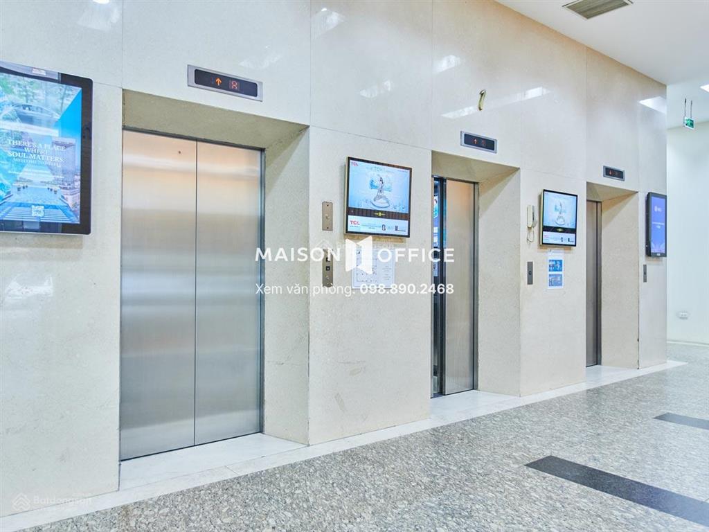 Bán tòa nhà mặt phố thành thái cầu giấy 7250m2 30 tầng mặt tiền 550m 1xx tỷ văn phòng ôtô tránh cc