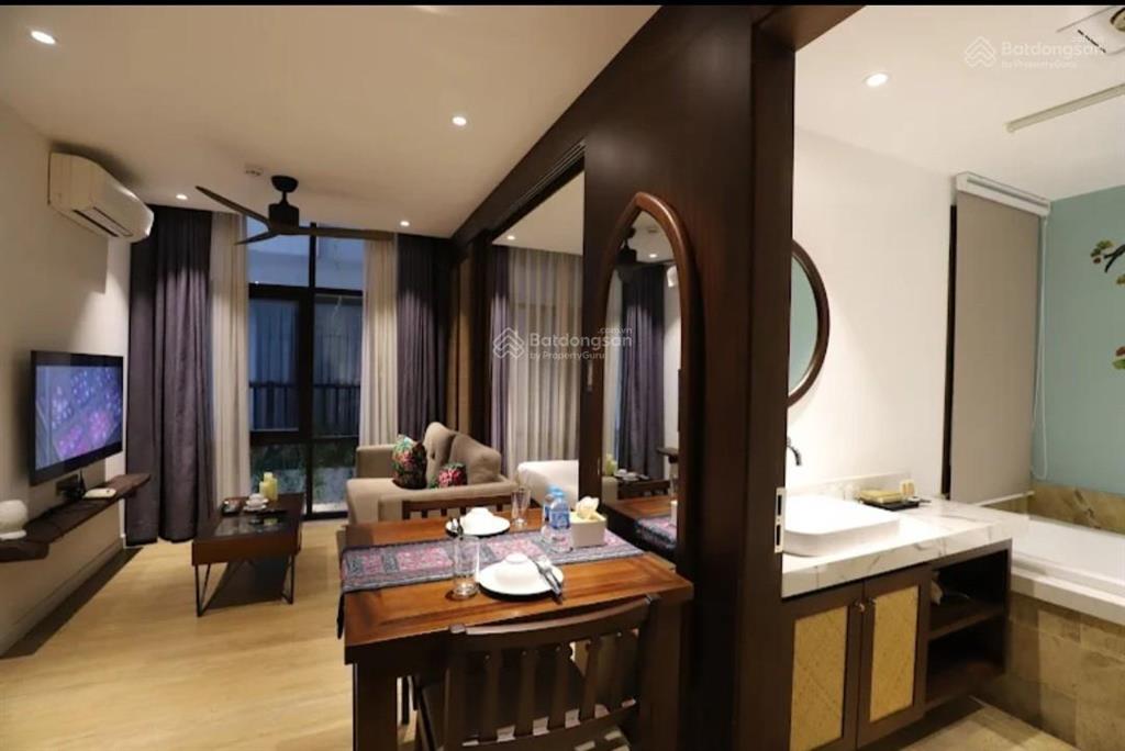 Bán nhà mặt phố quảng khánh tây hồ 200m2 6 tầng mặt tiền 10m 2xx tỷ view hồ kinh doanh ôtô tránh cc