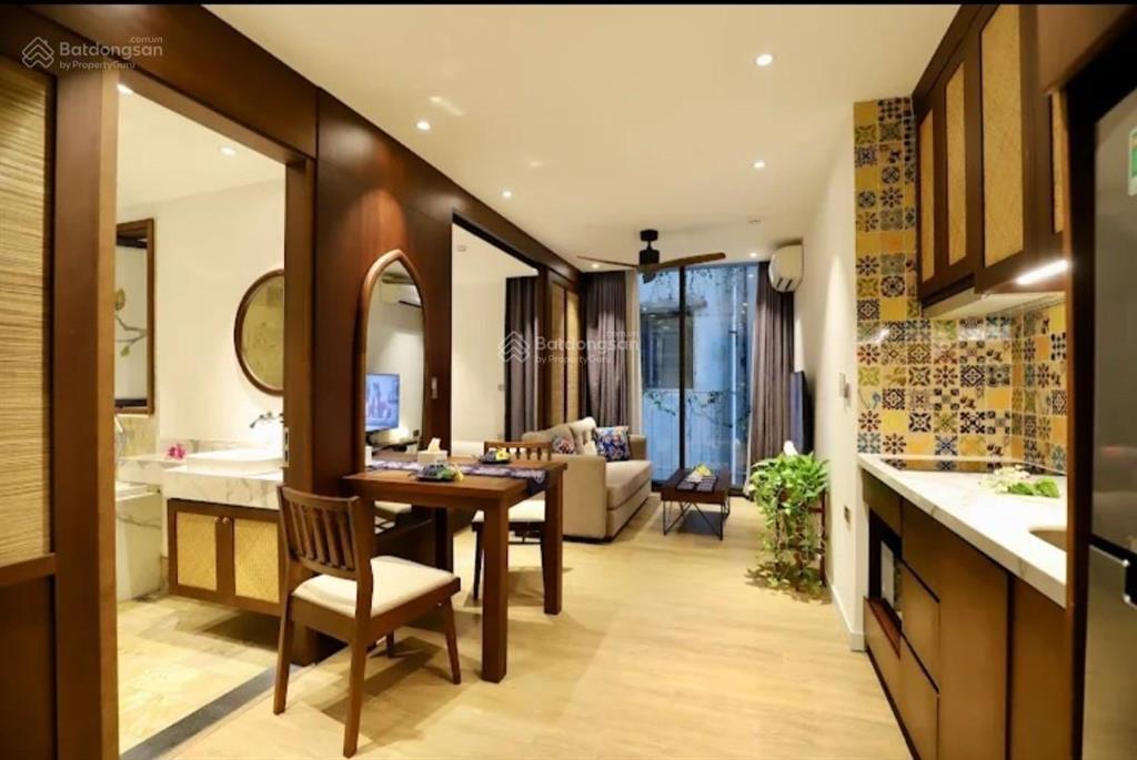 Bán nhà mặt phố quảng khánh tây hồ 200m2 6 tầng mặt tiền 10m 2xx tỷ view hồ kinh doanh ôtô tránh cc