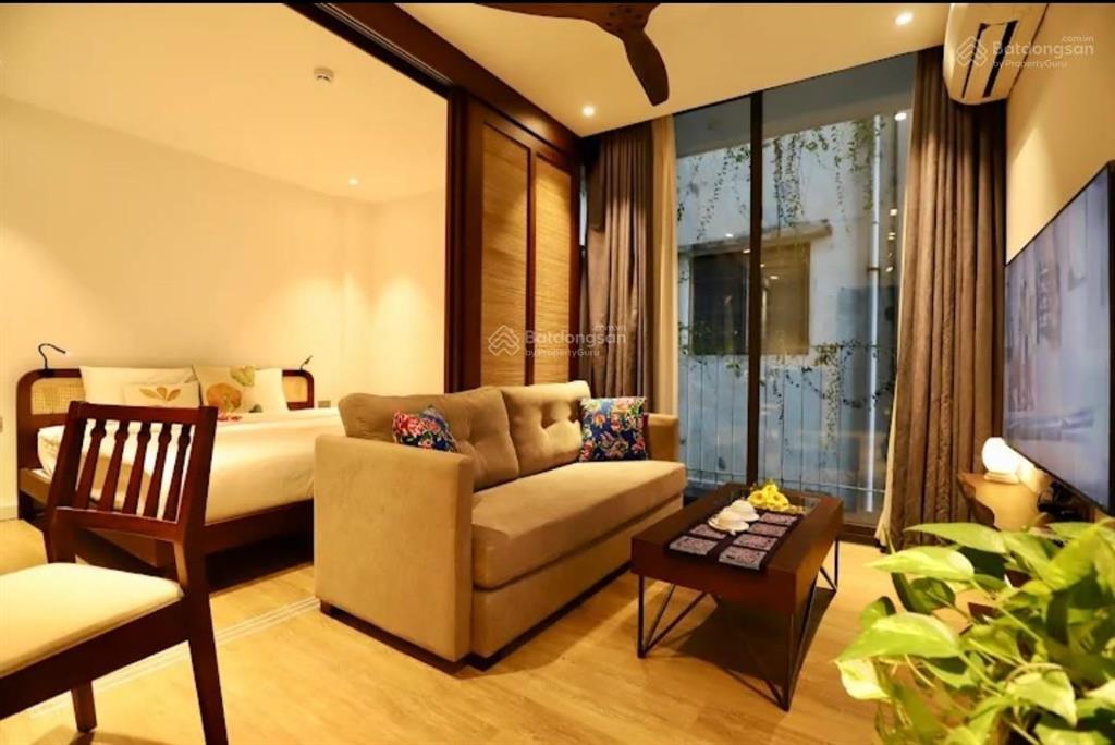 Bán nhà mặt phố quảng khánh tây hồ 200m2 6 tầng mặt tiền 10m 2xx tỷ view hồ kinh doanh ôtô tránh cc