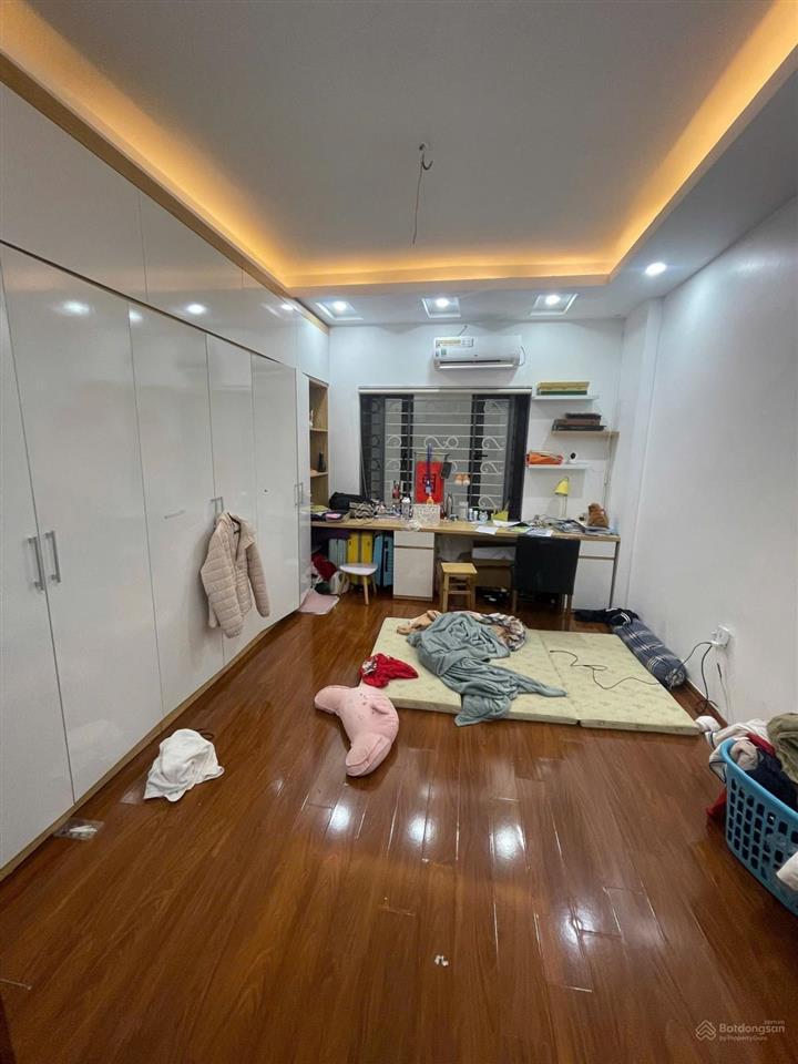 Bán nhà láng hạ 40m2 5 tầng mặt tiền 6m 1x tỷ gần phố nhà đẹp ở ngay cc 0976 052 ***