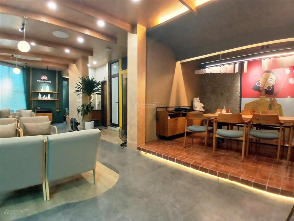 Bán nhà mặt phố đại kim 150m2 6t mặt tiền 28m 70 tỷ, kinh doanh vỉa hè 15m thang máy thuê 100tr cc