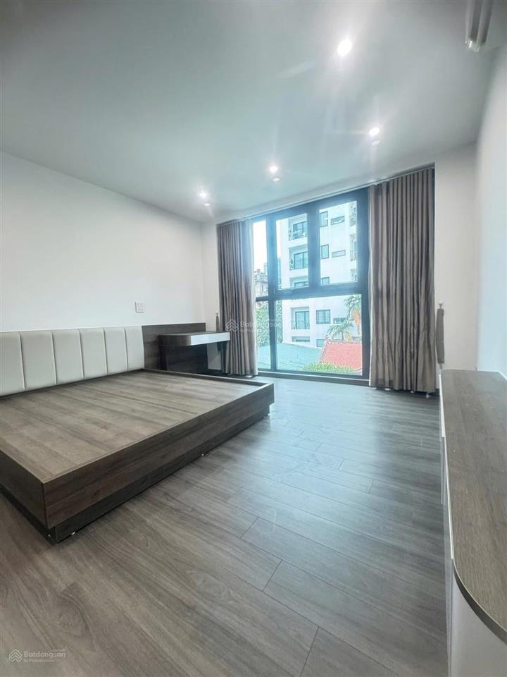 Bán nhà đội cấn ba đình 36m2 6 tầng mặt tiền 4m hơn 9 tỷ thang máy nhà đẹp ở ngay cc 0976 052 ***