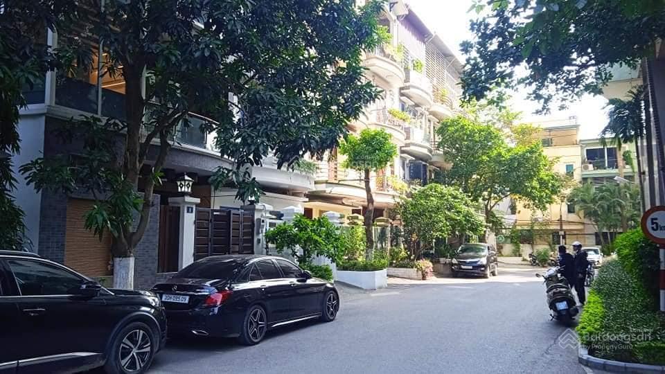 Bán biệt thự văn quán nguyễn khuyến hà đông 235m2, 4 tầng mặt tiền 12m 4x tỷ ô tô tránh vỉa hè cc