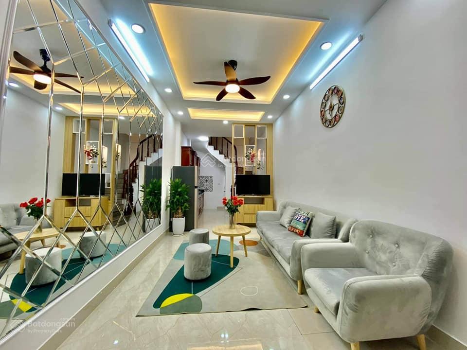 Bán nhà mặt phố vũ trọng phụng 90m2 3 tầng mặt tiền 5.2m hơn 4 tỷ kinh doanh thang máy vỉa hè cc