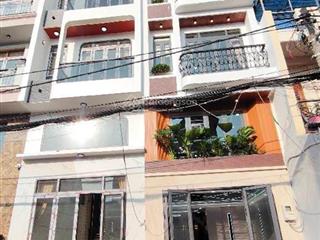 5tầng btct full nội thất,có thang máy 450kg.hẻm xe tải thông.ngang 4 dài 18,5m2