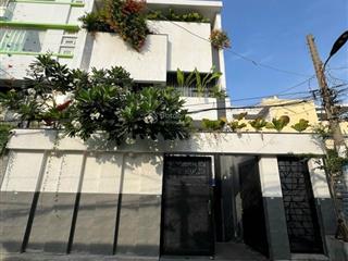 Bán nhà biệt thự, dòng tiền sẳn 42 triệu/tháng. ngang 9 dài 19m ngay lê văn quới  ngã 4 bốn xã