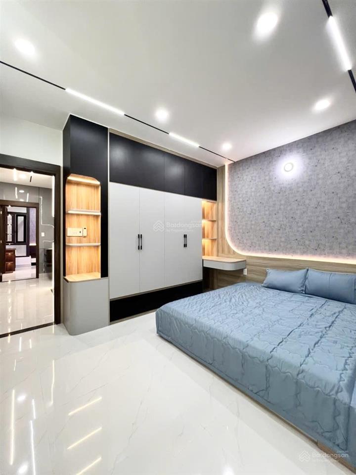 Bán nhà đường lê văn quới, full nội thất cao cấp