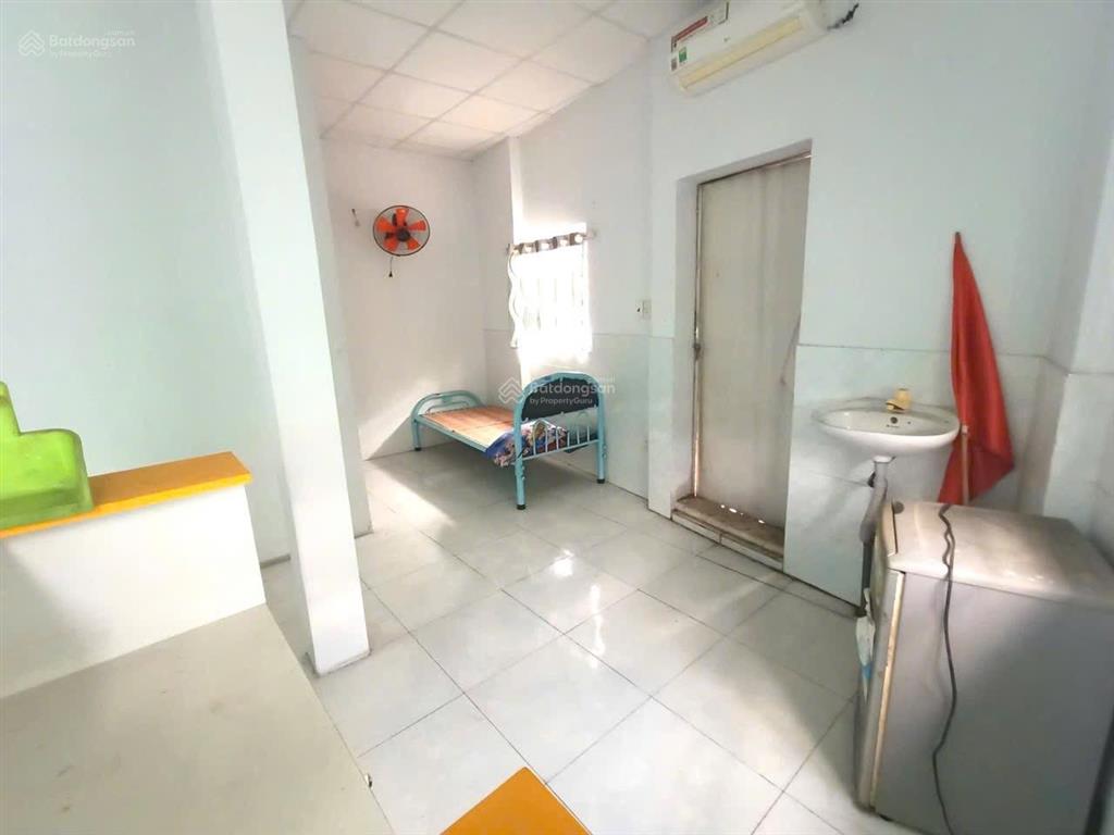 2 mặt tiền lô góc hàng hiếm mtkd bên aeon tân phú. dt 7,9mx12m (95m) chủ gấp bán giảm