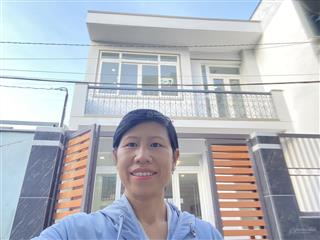 Nhà sát lê văn quới thông tứ hướng bình tân giáp ranh tân phú nhà mới dọn vào ở ngay ch