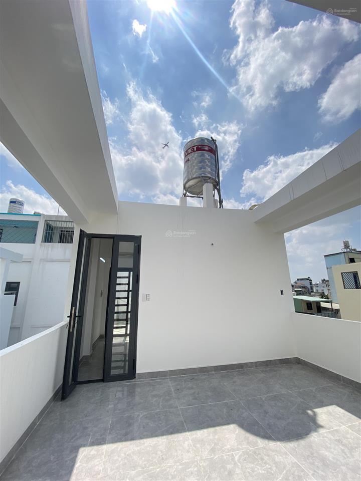 Siêu phẩm 5 tầng ô tô vào nhàkinh doanh tốt  gần aeon tân phú
dt 52m ( 4,4x12)giá 6tỷ15