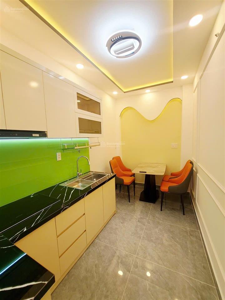 Cực hiếm mặt tiền lũy bán bích nhà mới đẹp 3 tầng full nội thất kinh doanh đỉnh chỉ 5tỷ950