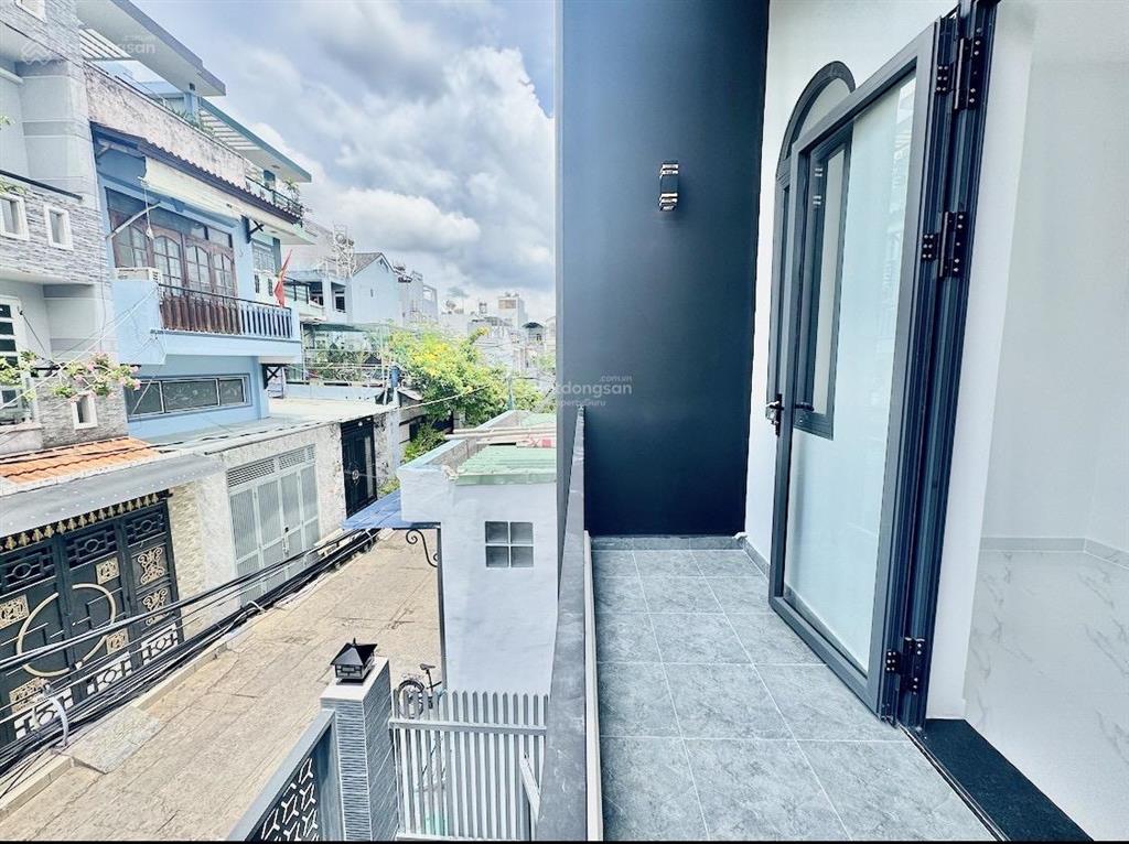 Nhà đẹp 1 sẹc lê văn quới, hẻm xe tải 6m thông, căn góc 2 mặt thoáng 60m2 (4x15), 4pn  chỉ 5 tỷ 3