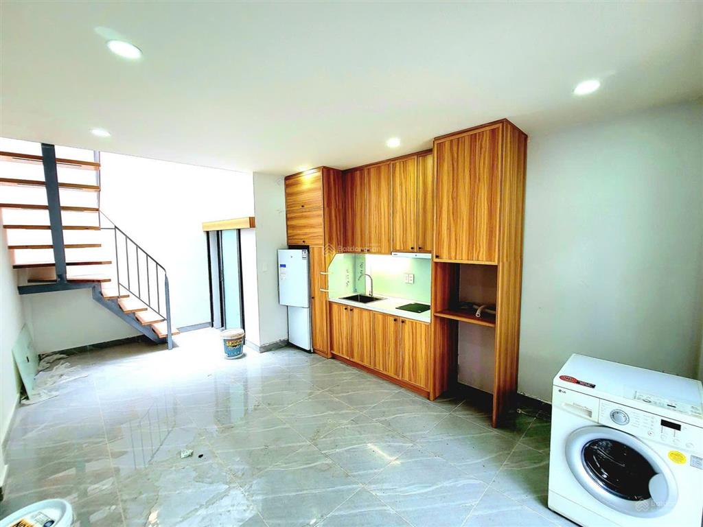 Mặt tiền tăng bạt hổ p.11 bình thạnh  ngang 4m  thuận tiện mở vp/công ty  chỉ 4.4 tỷ