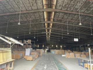 Cho thuê xưởng 5850m2, giá ~410 triệu tại tân uyên, hcm