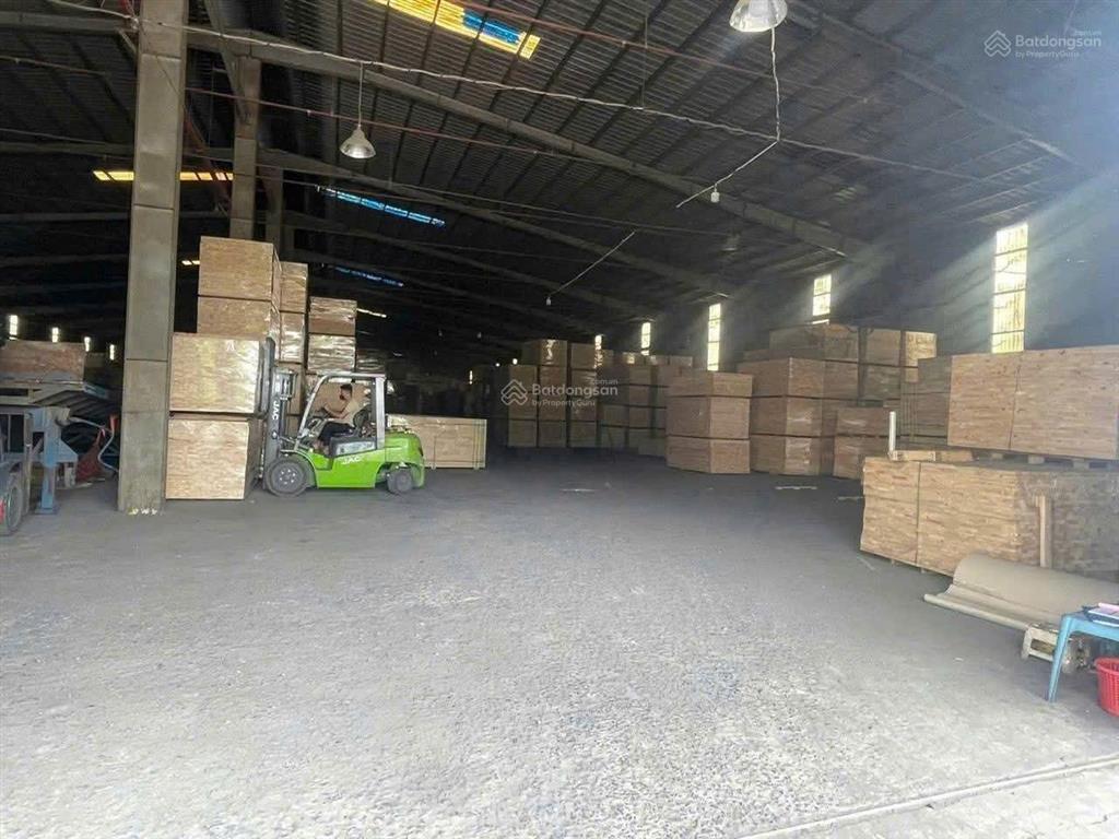 Bán nhà xưởng 10901m2  giá 56 tỷ tại tân uyên  hcn