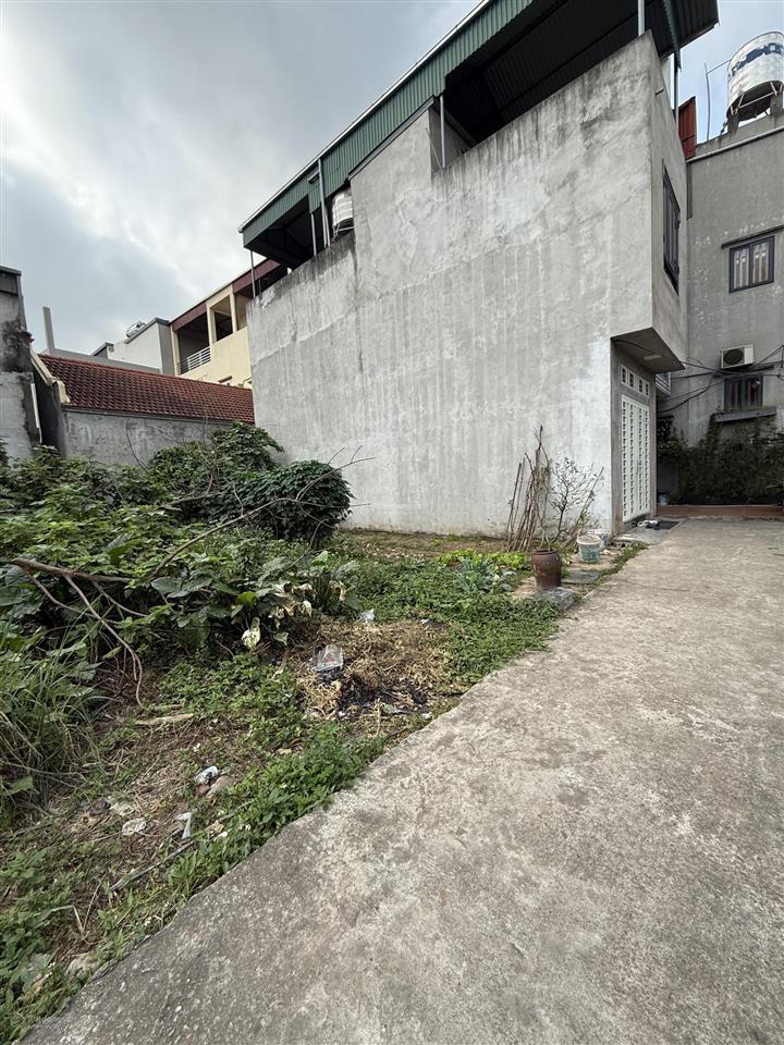 Bán đất hàng f0 tại liên mạc 4,8 tỷ, 40 m2, mặt tiền 3.8m.