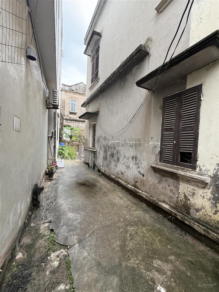 Bán đất tại đông ngạc bắc từ liêm full thổ cư, 22,4 tỷ, 236 m2, thửa cuối cùng làng cổ.