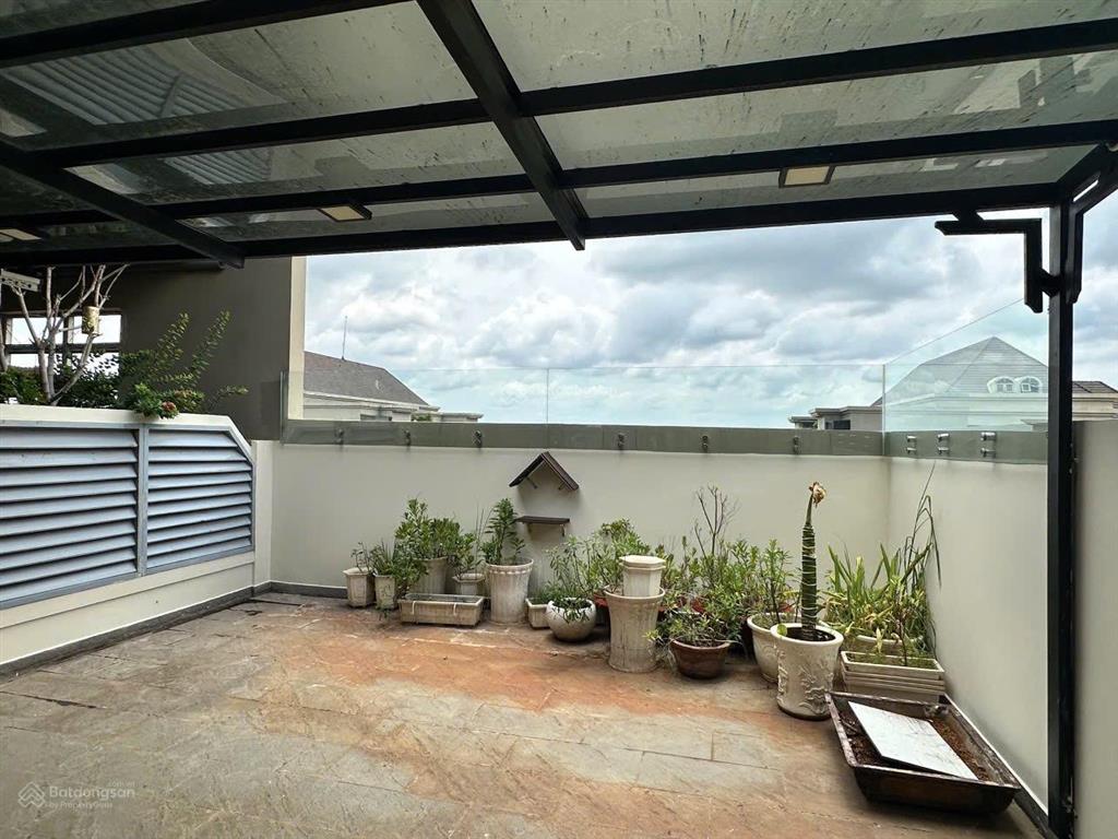 Cần bán gấp căn hộ duplex 2 tầng hàng hiếm 220m2 chung cư gia hoà