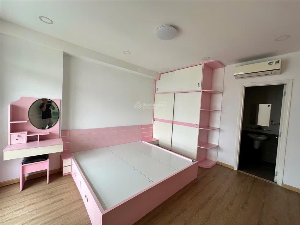 Cần bán gấp căn hộ duplex 2 tầng hàng hiếm 220m2 chung cư gia hoà