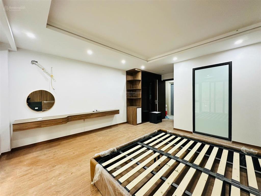 Chỉ 15 tỷ có thể sở hữu căn nhà 50m2 * 6t thang máy . mt 5m . tt thanh xuân thông lê văn lương