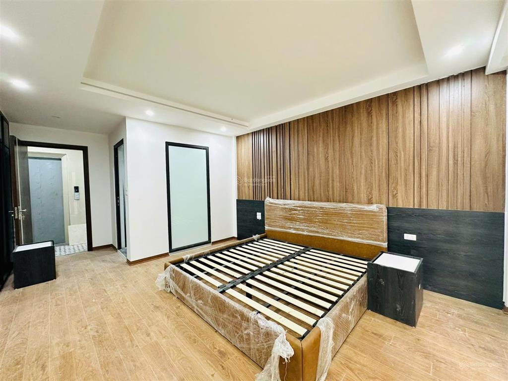 Chỉ 15 tỷ có thể sở hữu căn nhà 50m2 * 6t thang máy . mt 5m . tt thanh xuân thông lê văn lương