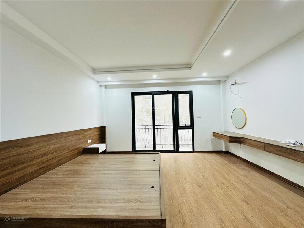 Chỉ 15 tỷ có thể sở hữu căn nhà 50m2 * 6t thang máy . mt 5m . tt thanh xuân thông lê văn lương