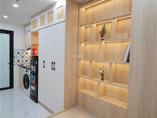 * siêu phẩm nhà nguyễn ngọc vũ. dt 70m2* 7t thang máy. mt 4.5m dòng tiền ~90tr/th. giá chỉ 20 tỷ