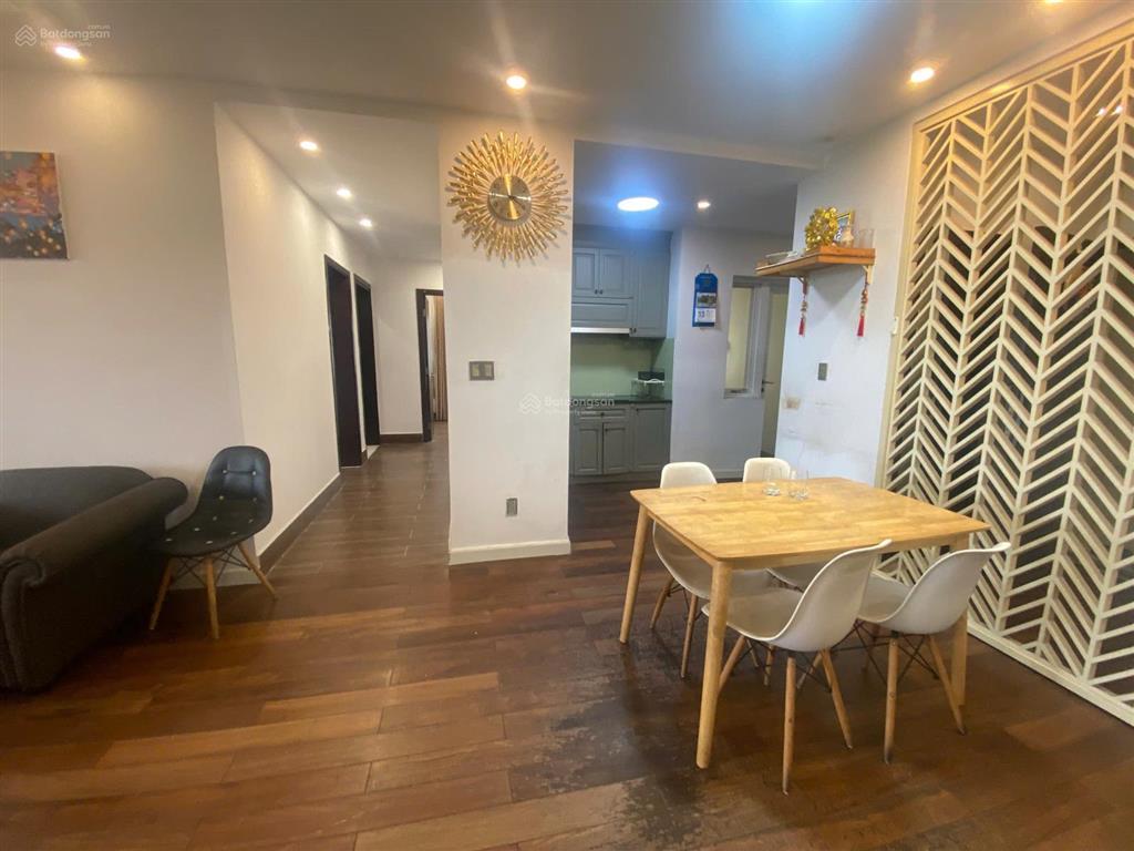 Bán căn greenview, 3pn rộng thoáng, view đường nguyễn lương bằng