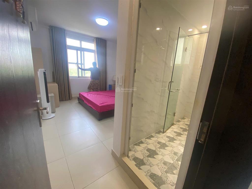 Bán căn greenview, 3pn rộng thoáng, view đường nguyễn lương bằng