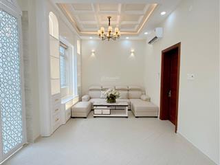 Bán nhà cách hẻm xe hơi 10m ( hẻm 3m trước nhà) thiết kế tân cổ điển sang trọng dọn vào ở ngay