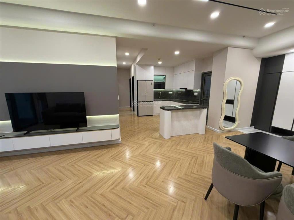 Docklands sài gòn 3pn 2wc full nội thất cao cấp giá tốt 8,3 tỷ