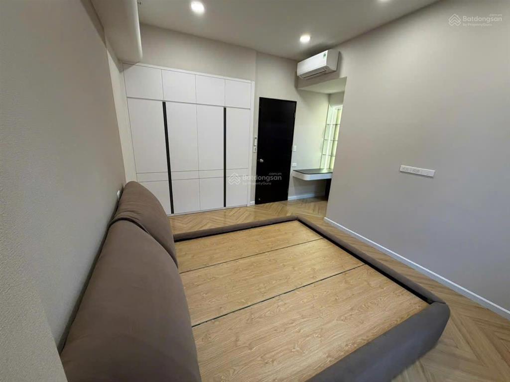 Docklands sài gòn 3pn 2wc full nội thất cao cấp giá tốt 8,3 tỷ