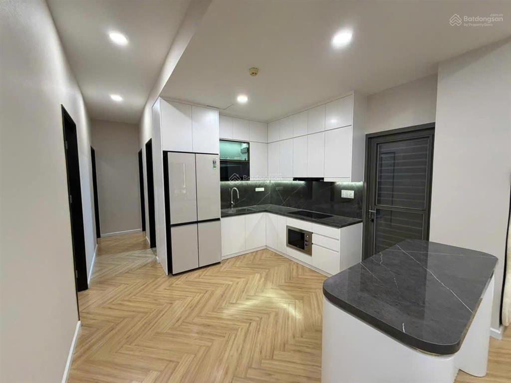 Docklands sài gòn 3pn 2wc full nội thất cao cấp giá tốt 8,3 tỷ
