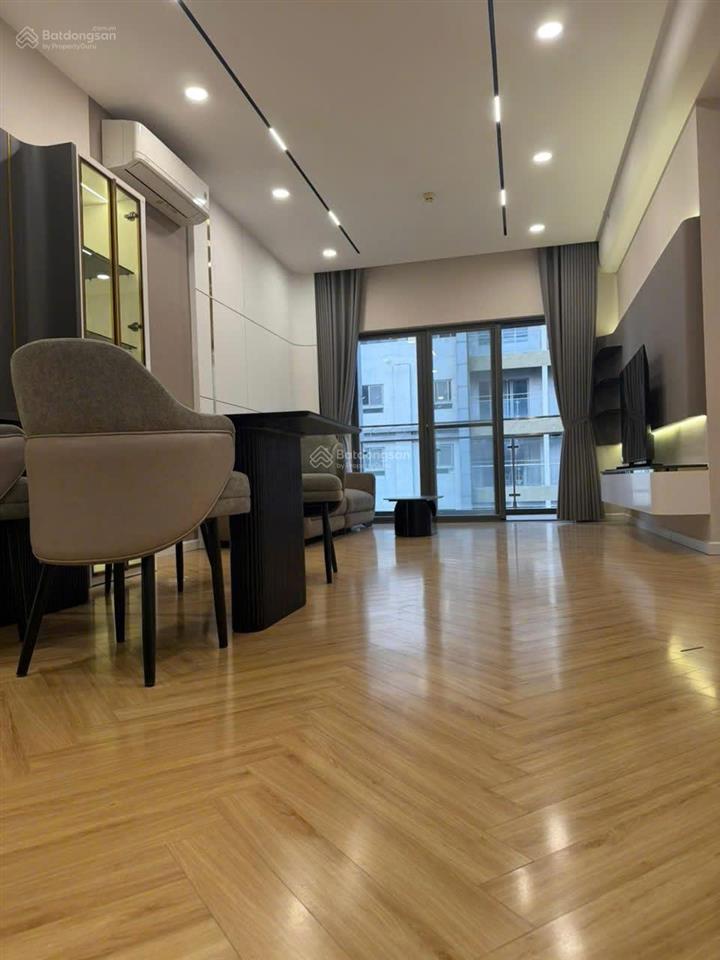 Docklands sài gòn 3pn 2wc full nội thất cao cấp giá tốt 8,3 tỷ