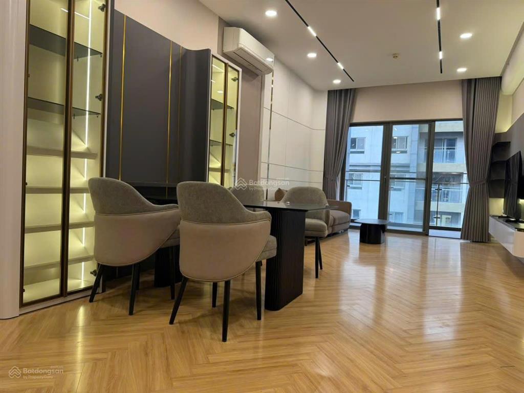 Docklands sài gòn 3pn 2wc full nội thất cao cấp giá tốt 8,3 tỷ