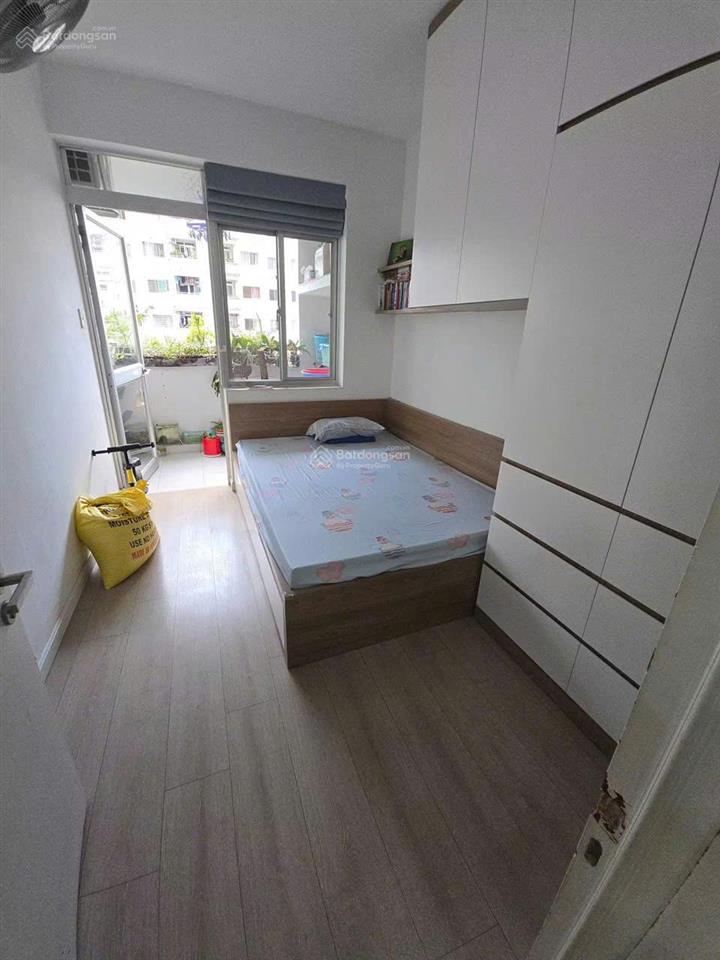 Bán căn hộ hưng vượng 3  view nội khu thoáng mát