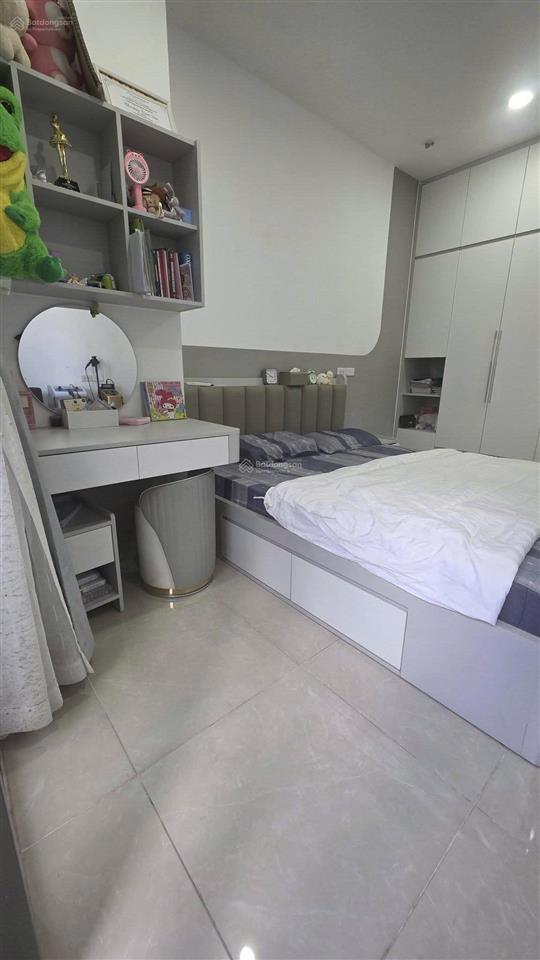 Bán căn hộ docklands sài gòn tầng cao