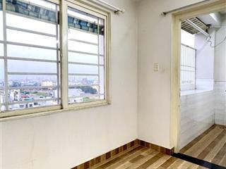 Tân phú  cc gia phú cạnh aeon 63m 2pn thang máy tầng thấp giá 2,6 tỷ.