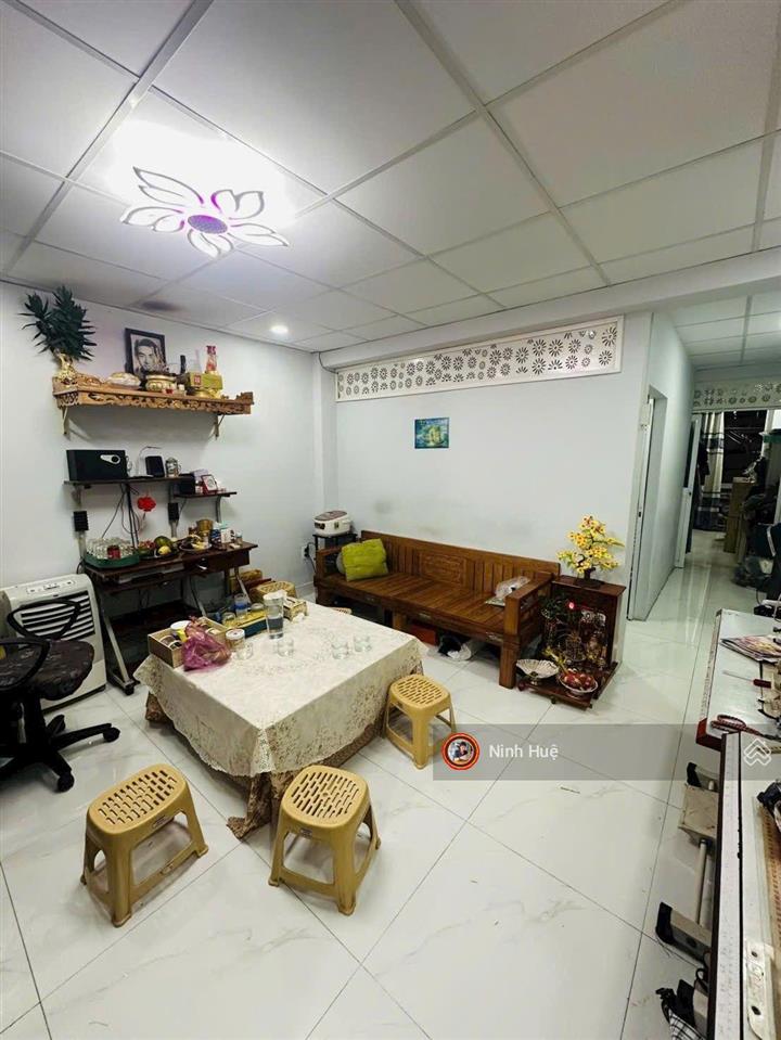 Quận 5 cc dương tử giang tầng 1 shr 64m 2pn full nội thất giá 2,12tỷ